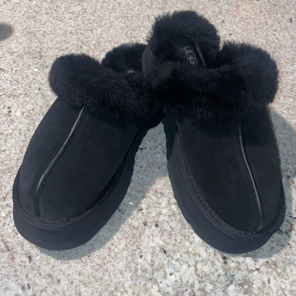 Ugg Platform Slipons